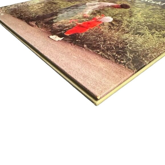 Vintage Grandparents Around the World by Dorka Raynor 1978 Photographs - Picture 3 of 11